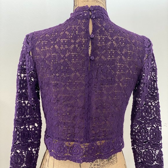 Forever21 Purple Lace Blouse ๐ 4 Tops for $20 BUNDLE & SAVE - Picture 2 of 7